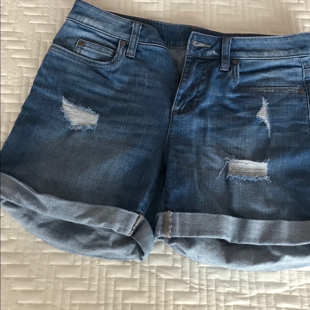 Two by Vince Camuto jean shorts